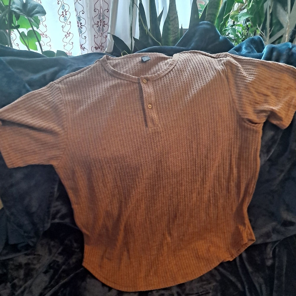 Shein- Shirt / boohoo flannel (new)